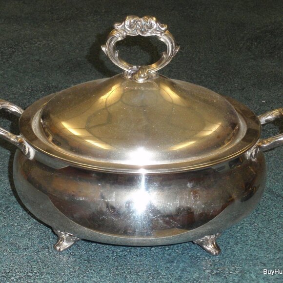 ENGLISH SILVER MFG CORP USA BY LEONARD FOOTED CASSEROLE DISH WITH LID - GIFT! - Picture 1 of 6